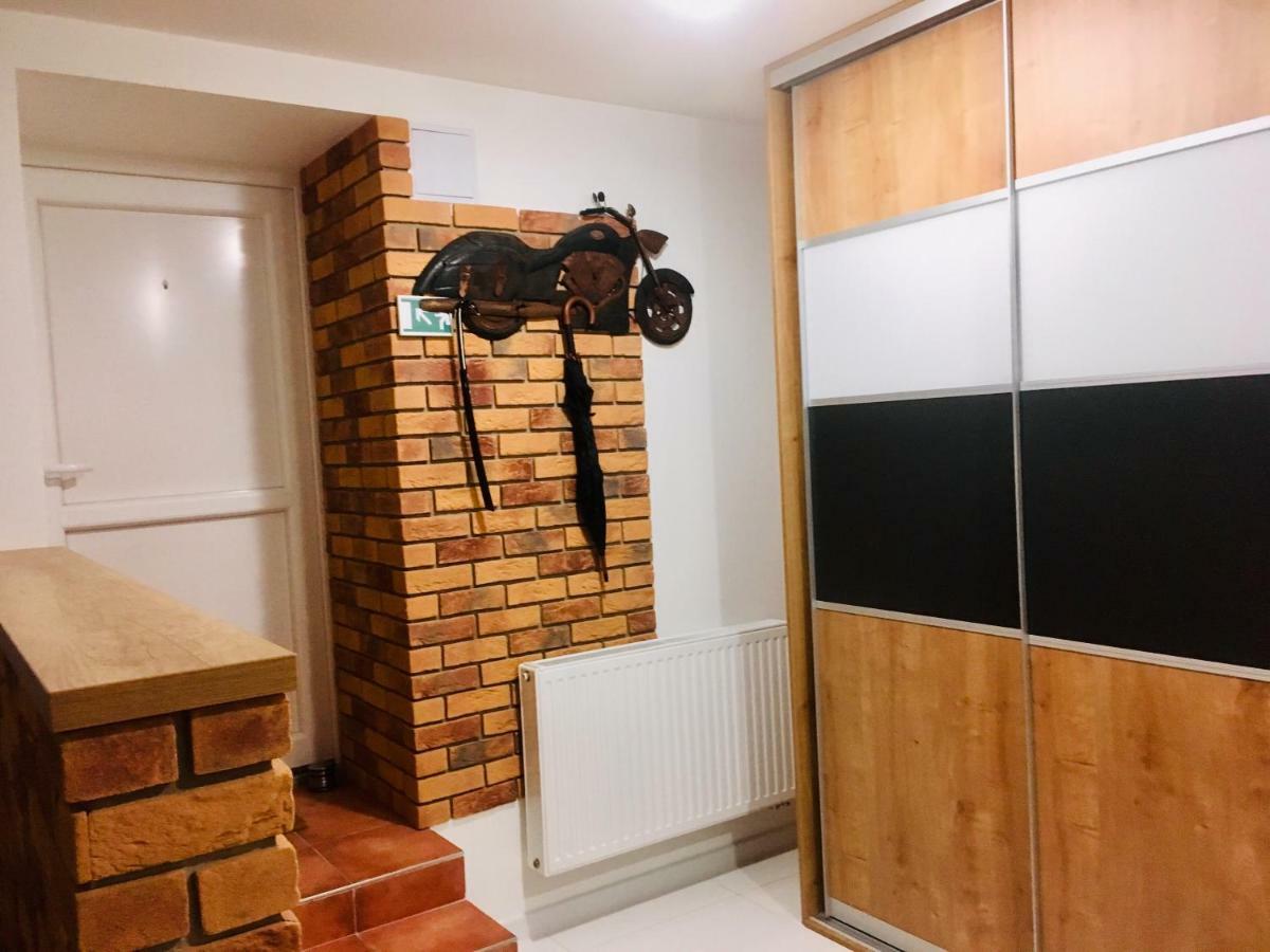 Underground Apartment Bratislava-Nivy Exterior foto